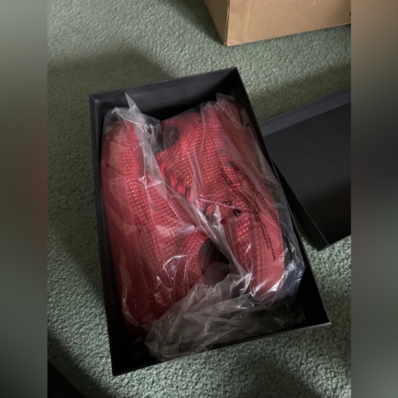 SOLD OUT & RARE FIND!! - FILLING PIECES MID TOP TRANSFORMED PYRAMID (red) - Picture 6 of 7